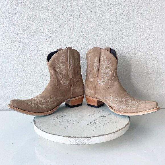 Lane LEXINGTON Womens Cowboy Bootie 9.5 Latte Suede Western Cowgirl Short Boots - Picture 7 of 11